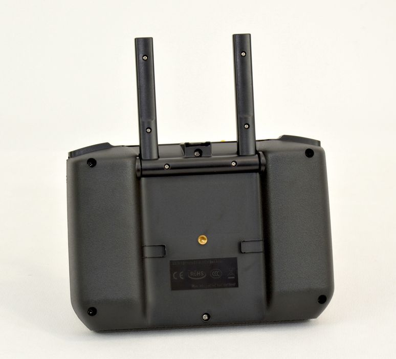 Łódka zanętowa MF-C5 (Kompas+GPS+Autopilot+Sonda) Monster