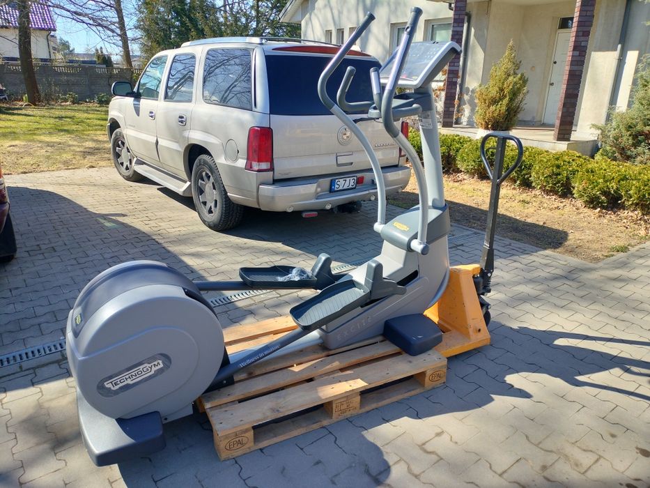 Orbitrek Technogym Synchro super stan
