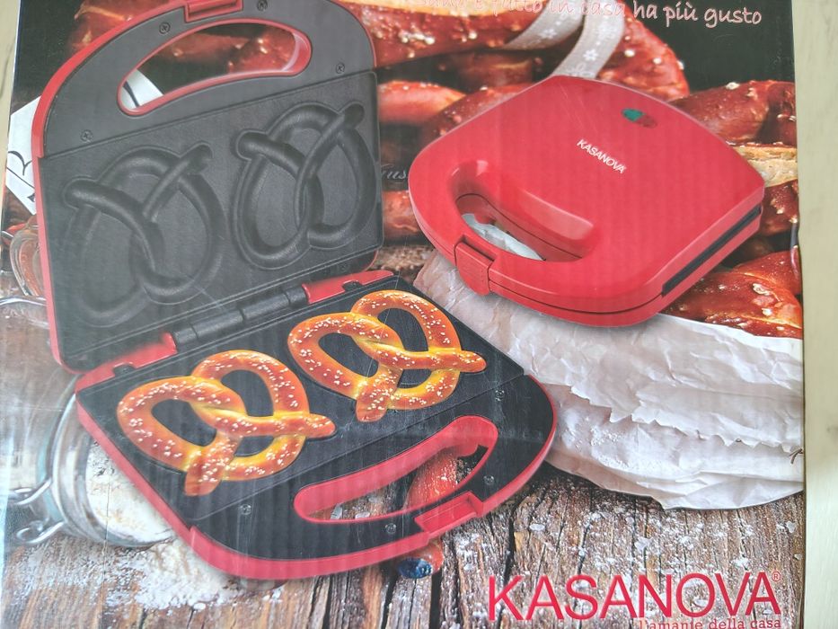 Вафельниця, бутербродниця, прилад для випікання кренделів, брецелів.