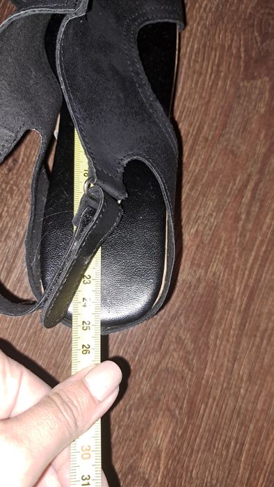Buty na koturnie lekkie