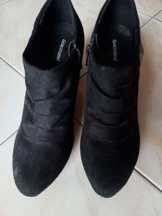 Botas sapato camurça preta