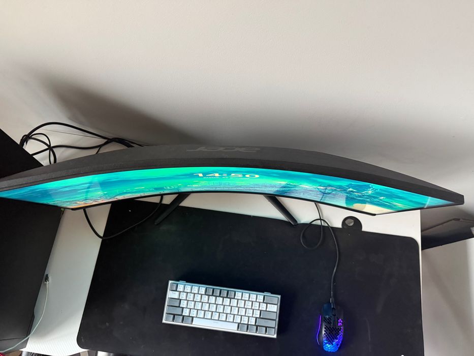 Monitor Acer 120hz 1ms 4K