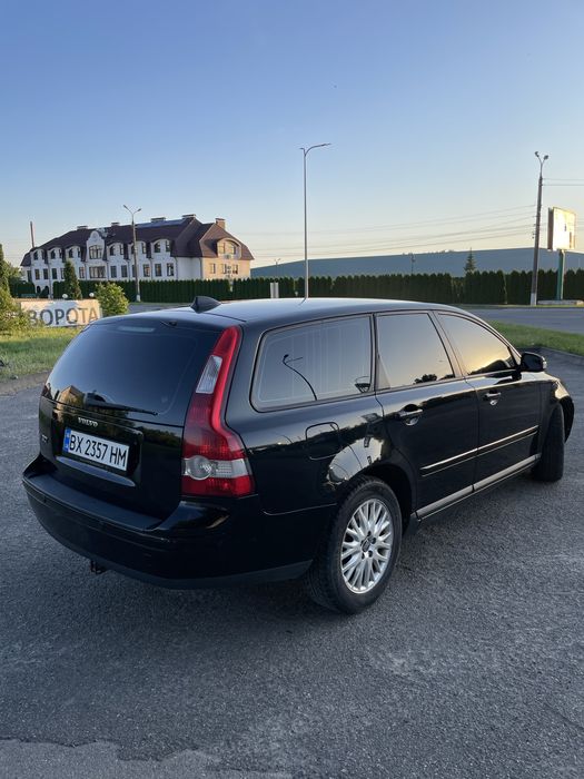 Продам Volvo V50 2006р