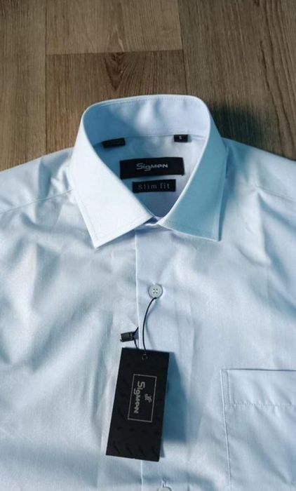 Нова з бірочкою підліткова сорочка розміру 152-158