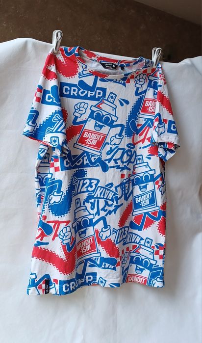 T-shirt koszulka Cropp męska M czerwona niebieska biała hit graffiti