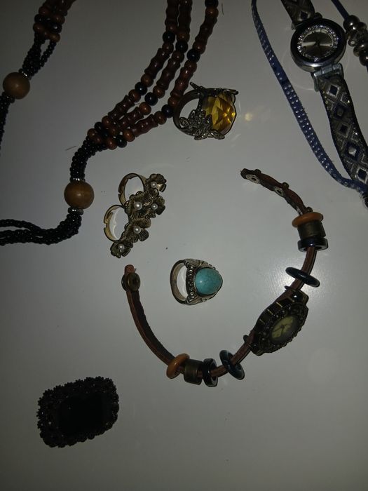 Lote de bijuteria como nova