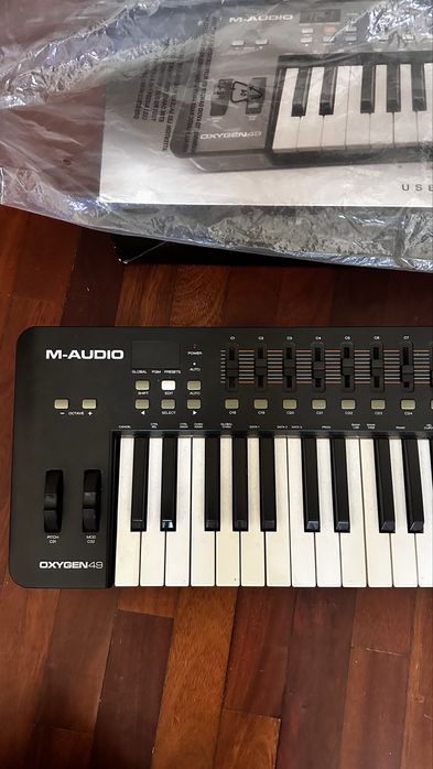 M-audio oxygen 49