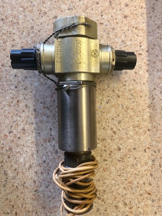 Топливный електроклапан 24 вольта