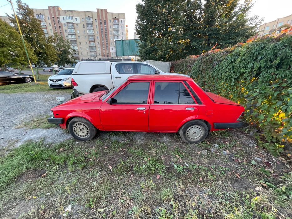 Продам Мазда 323 2 покоління 1985 року