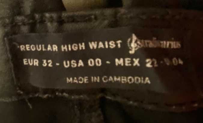 Pakiet spodni 4 pary+bluza gratis+3 pary spodenek (rozm32lub34/XSlubS)