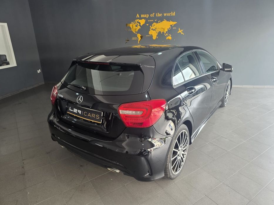 Mercedes-Benz A 180 CDI 7G-DCT AMG Line foto 4