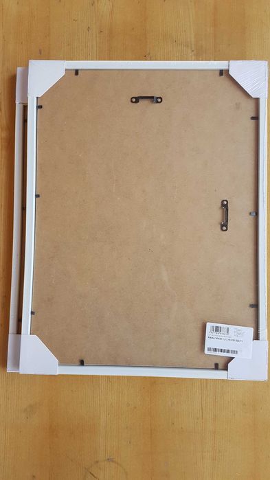 Ramka na zdjęcia ramy na obrazy 30x40 cm Knor nowe