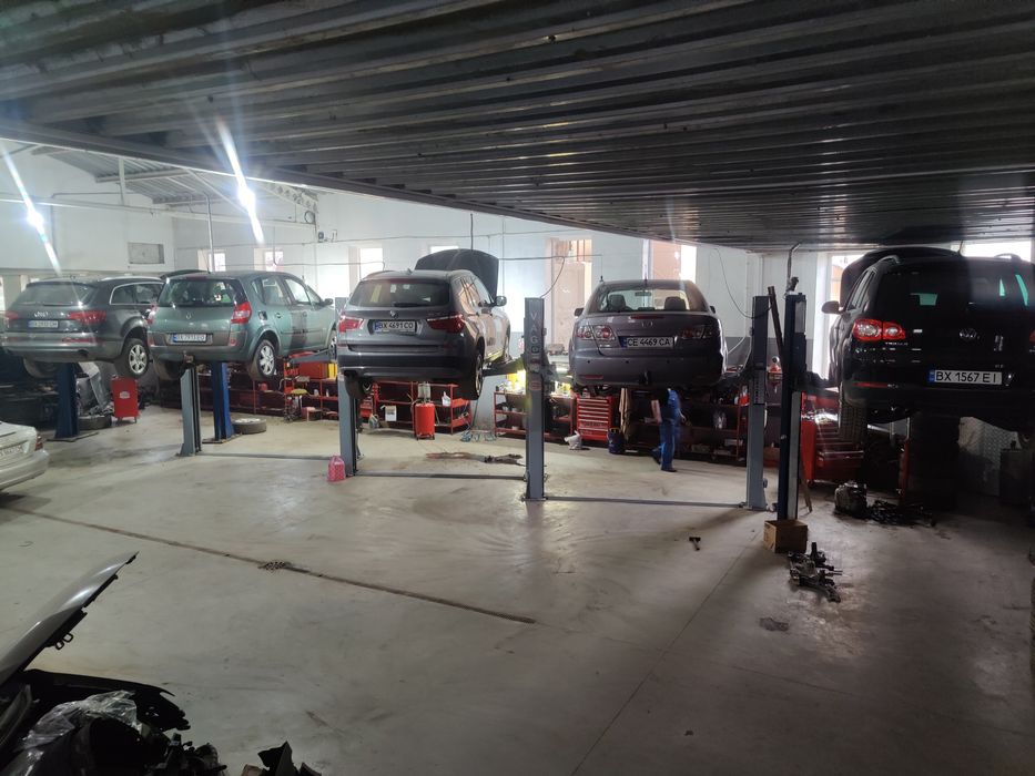 СТО Ремонт двигунів та ходової розвал сходження 3d