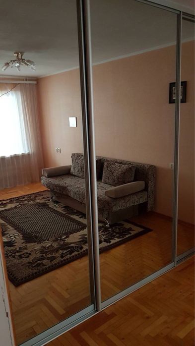 Продажа 2 комнатной квартиры ул. Чаривная