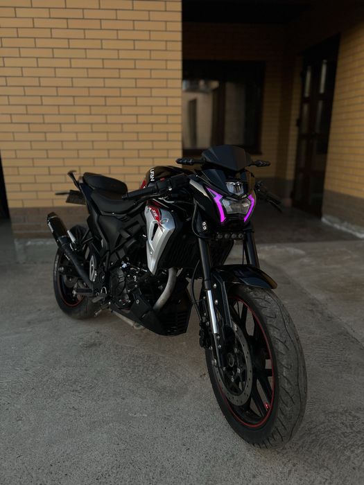 Lifan sr 220 4v.