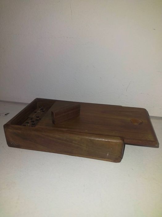 domino de madeira