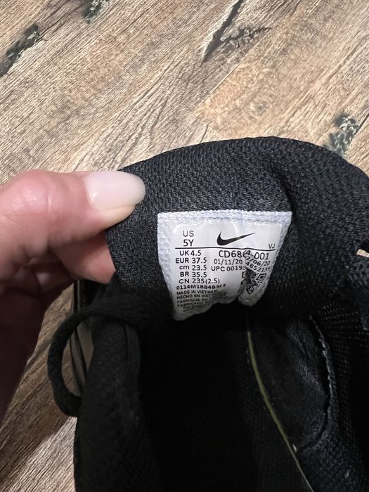 Жіночі Nike AIR MAX 90