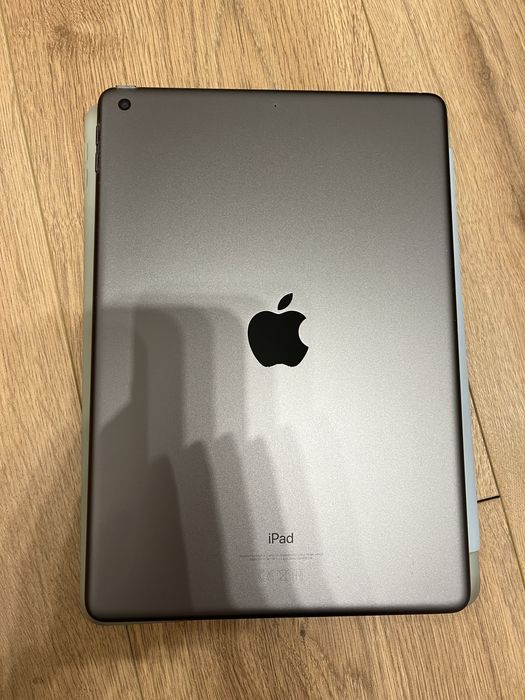 Ipad 9 64GB z etui i szkłem