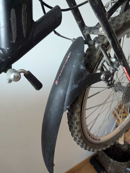 Bicicleta montanha suspensão dupla