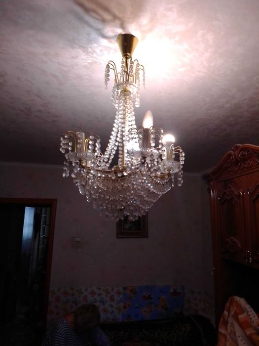 Люстра хрустальная
