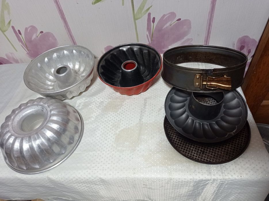 Кухонне приладдя.Форма.Деко.Друшляк.Підставка.