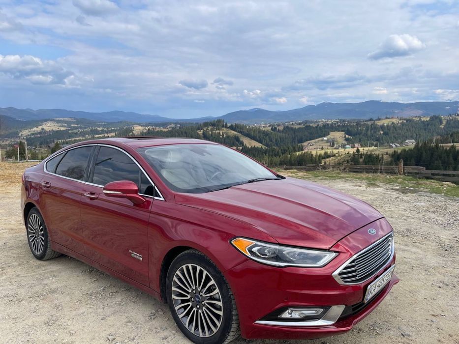 Аренда авто Киев | Camry 55/50, Tiguan,гибрид fusion