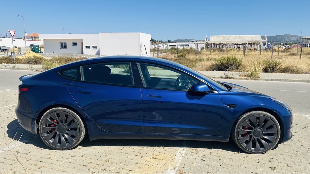 Tesla Model 3 — fotografia 6