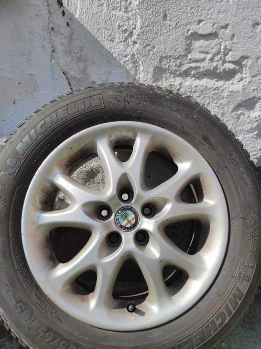 Opony z felgami Alfa Romeo