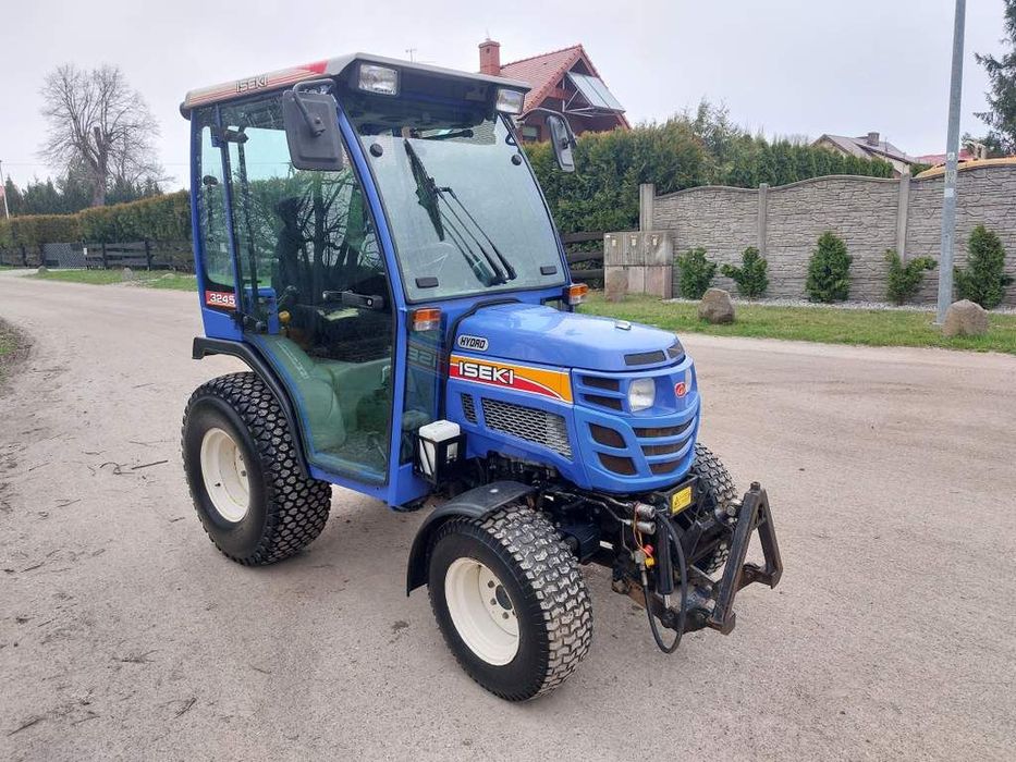 Iseki 3234  2014 rok / 4x4 / SUPER STAN / Kabina