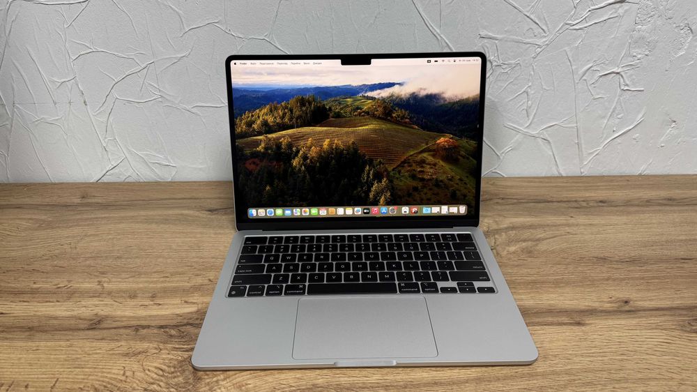 Apple MacBook Air 13.6" M3 (2024) – 16GB RAM, 256GB SSD