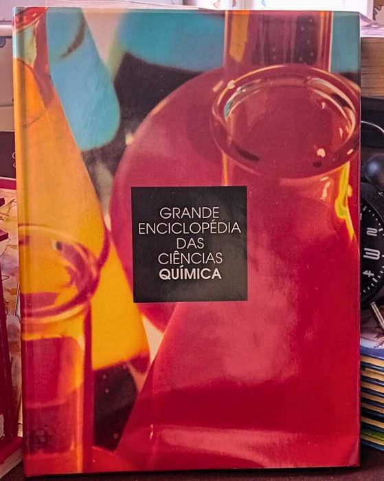 Livro Grande Enciclopédia das Ciências: Química