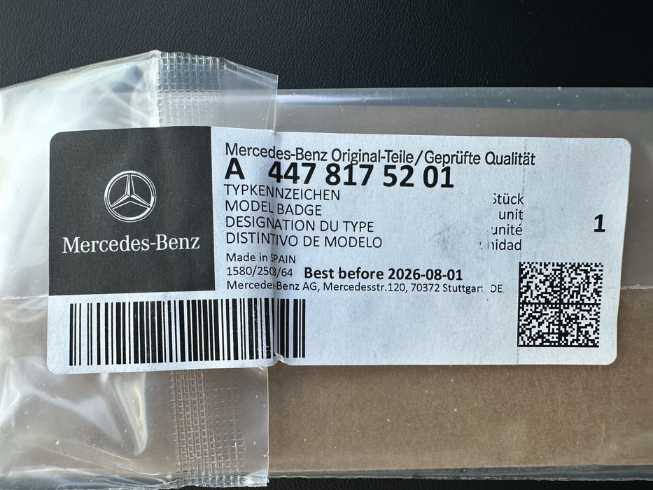Emblema Mercedes-Benz V300d – Original