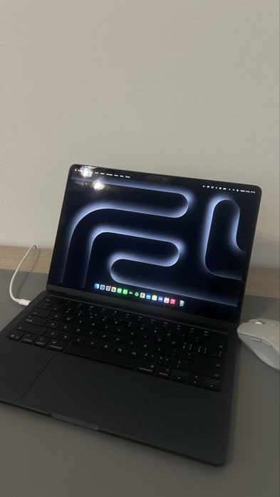 Macbook Air 13 M4 16GB RAM 256GB SSD