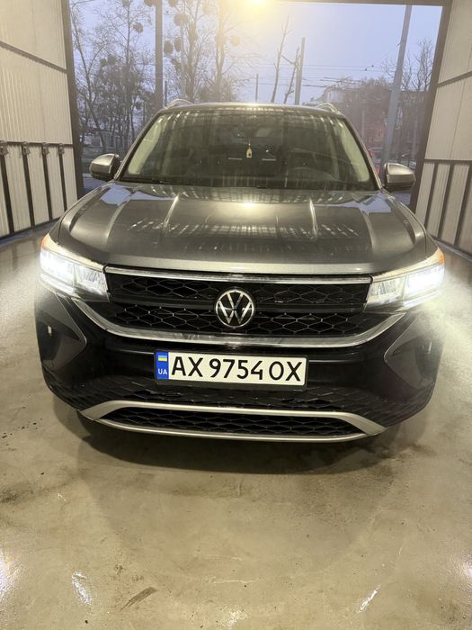 Продам Volkswagen Taos 2024 рік