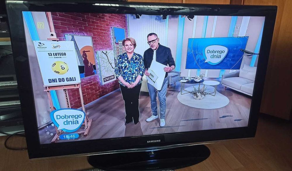 Telewizor Samsung 46" + pilot