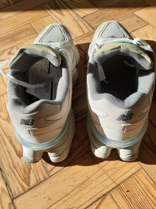 Tenis originais NEW BALANCE 9060 disponíveis em tamanho 44. Produzidas