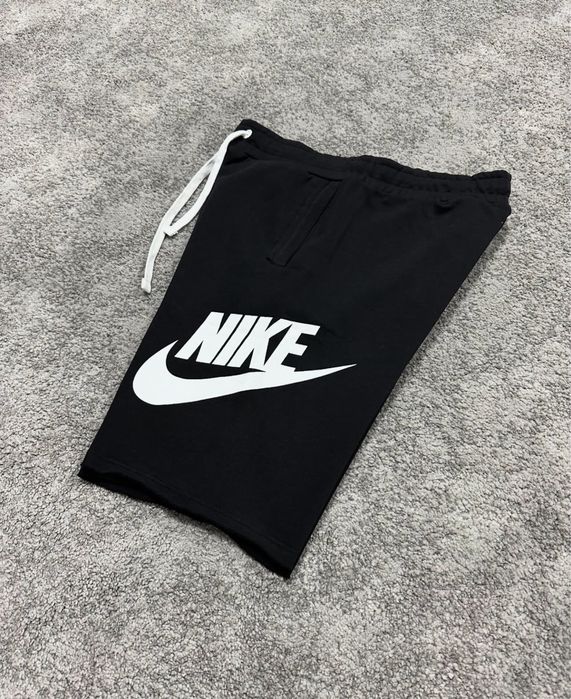 Мужские спортивные шорты найк nike big Logo