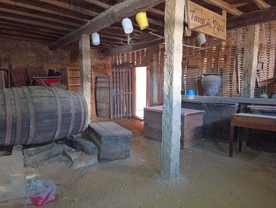 Casa com Terreno em Aldeia - Fundão