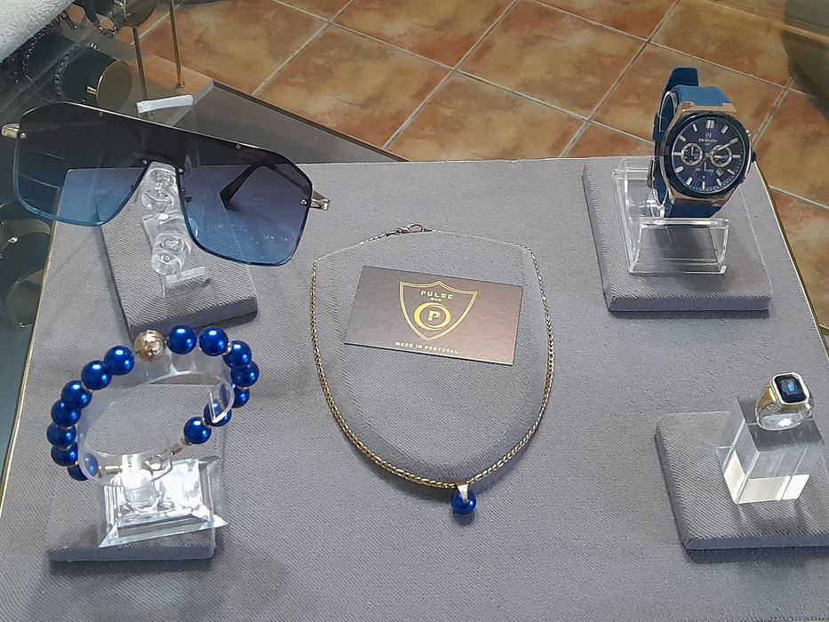 Conjunto  fio+pulseira+anel+relogio+oculos