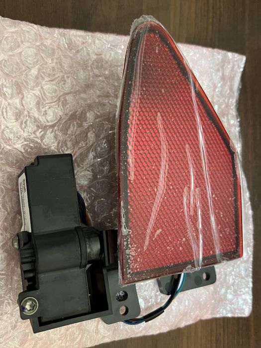 Лючок Порта Зарядки Tesla Model 3 Y S X Plaid Тесла