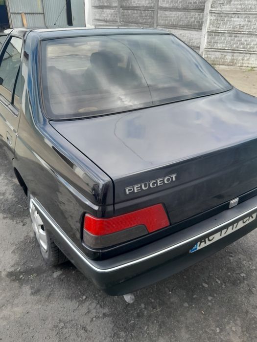 Продам Peugeot 405sw
