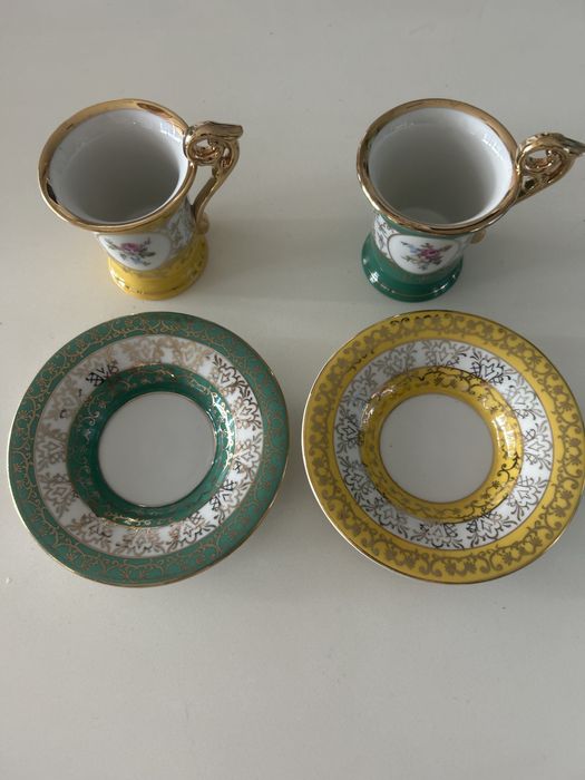 2 chavenas de café vintage dourado verde e amarelo