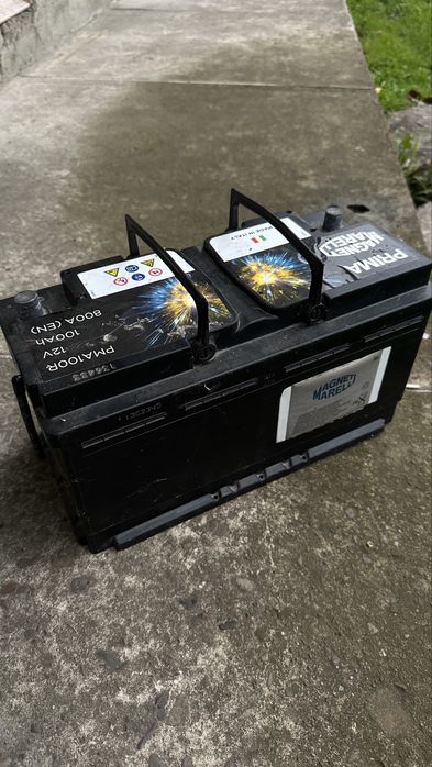 Автомобільний акумулятор Magneti Marelli Prima PMA100R.