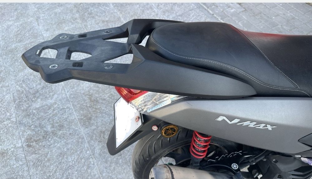 Suporte top case / mala yamaha  original nmax 125  anos de 2017 a 2019