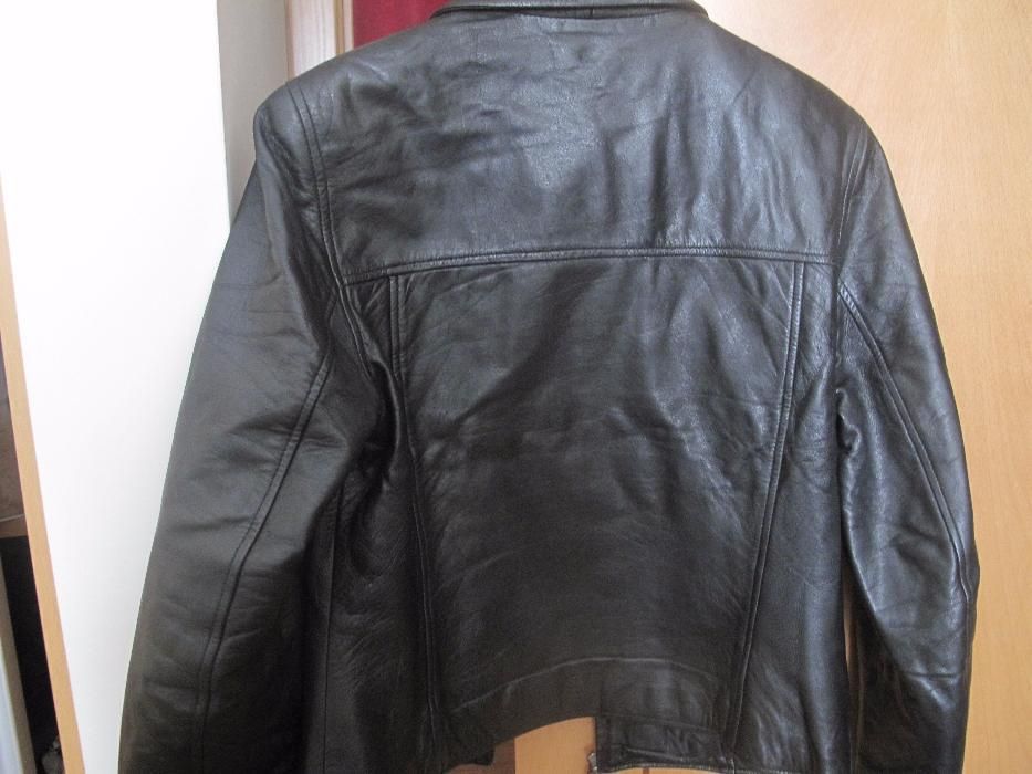 Blusão pele preta p/ senhora