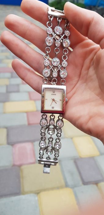 Годинник-браслет Guess