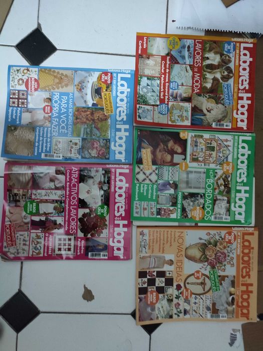 Lote 25 Revistas Labores del Hogar