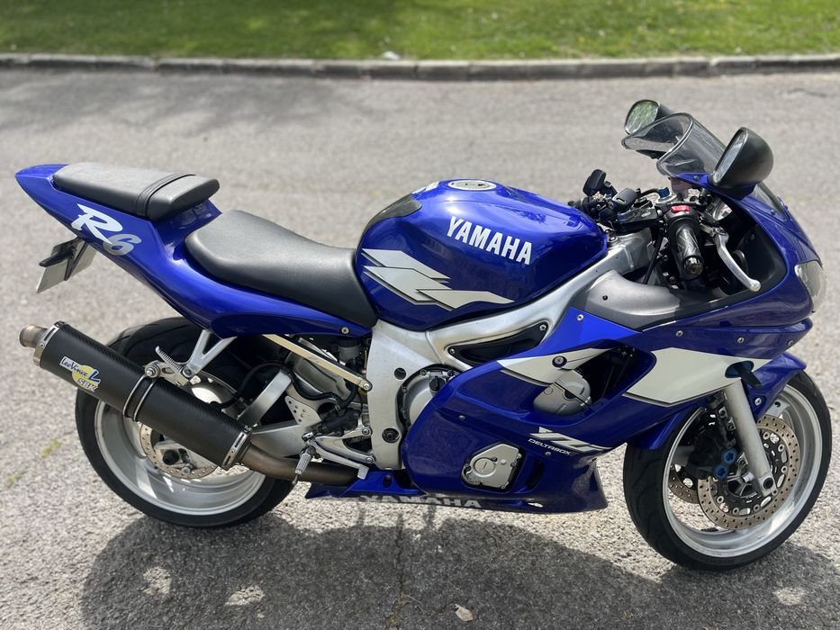 Yamaha R6 2002(23.000kms)