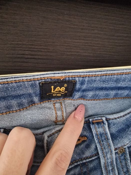 Spodnie jeansowe Lee 36