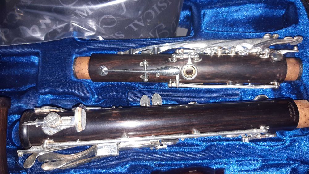 Clarinete Si bemol: Backun  MoBa ( novo)